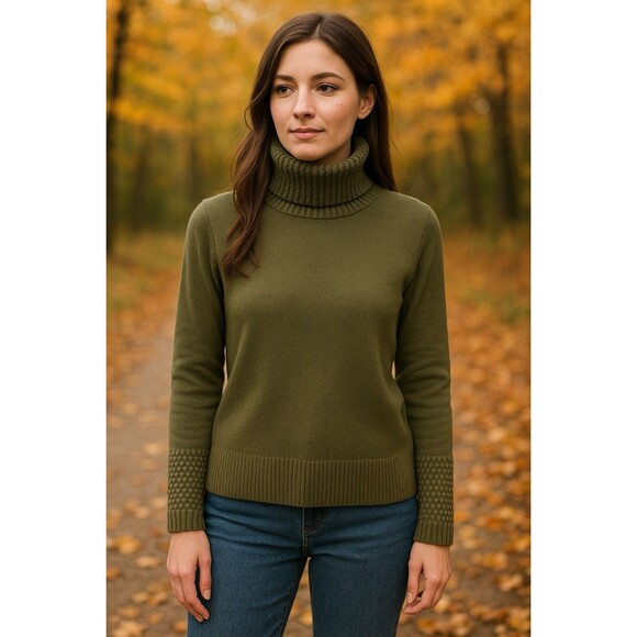 Women’s Green Wool Turtleneck Sweater Textured Knit Cuffs Cozy Minimalist Sz Lg - Picture 2 of 8